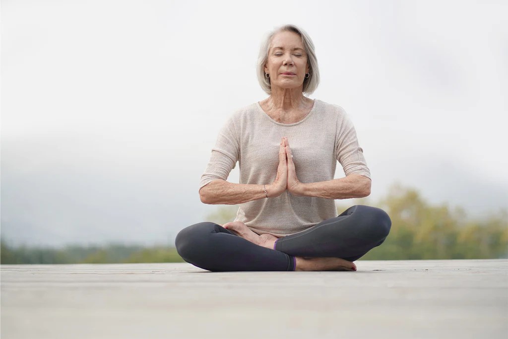 Meditate morning stretching exercise mindfulness day expat routines throughout shutting